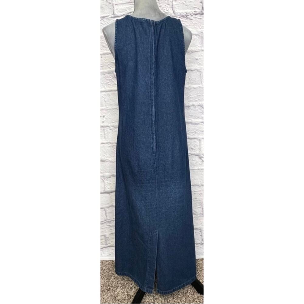 Vintage Blue J. Comfy Denim Chambray Jumper Dress with Embroidered Leaf Motif - Picture 4 of 11